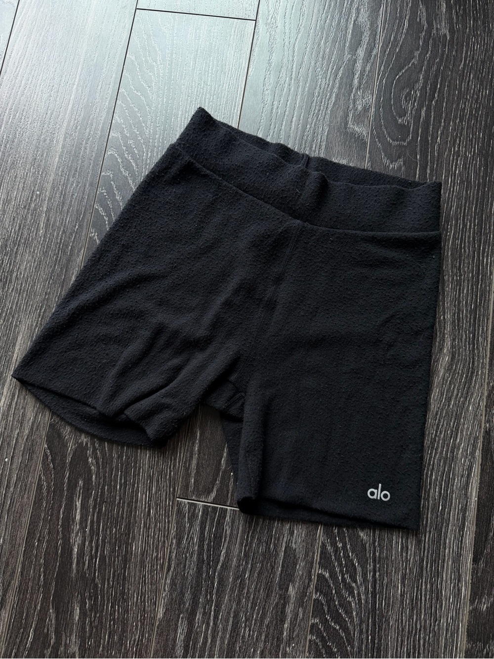 ALO Yoga Black High-Rise Bike Shorts with Subtle Logo